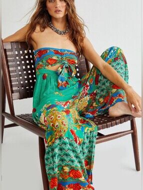 Free People Bali Birds of Paradise Boho Floral Wide Leg Jumpsuit Medium LIKE NEW